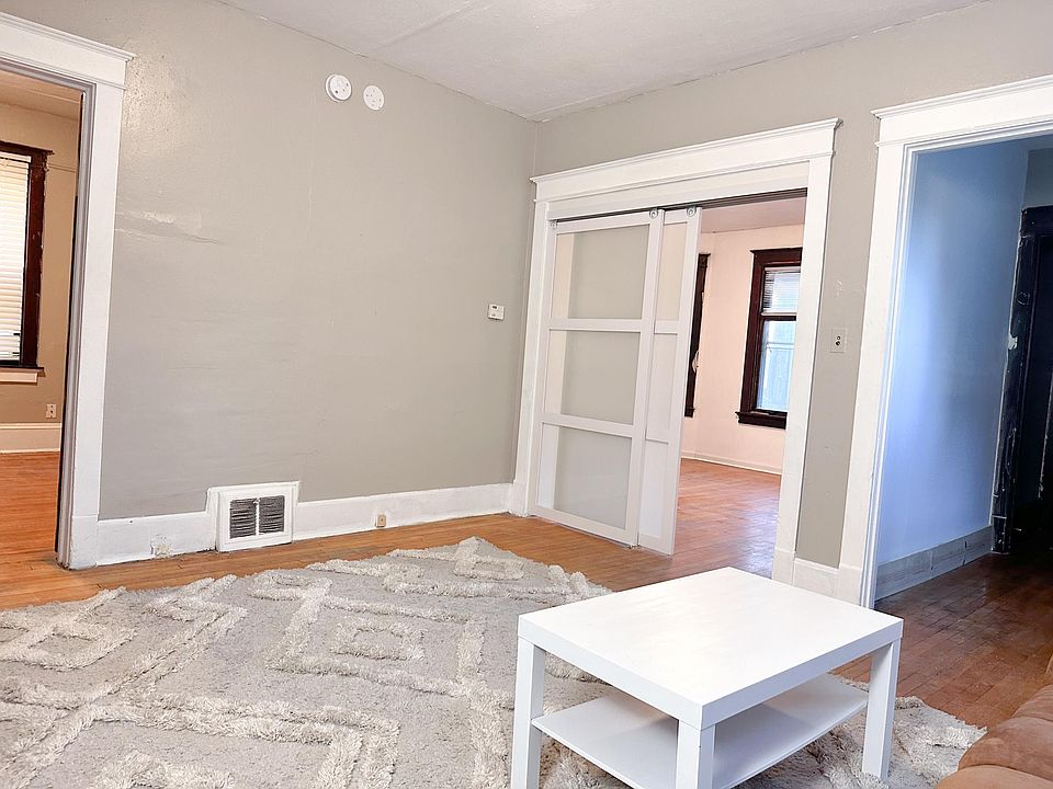 Living room to bedrooms