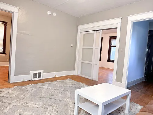 3713 N Port Washington Ave #3713 Photo 1