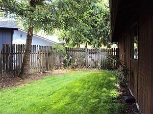 2nd image of 7631 Alice Ct SE