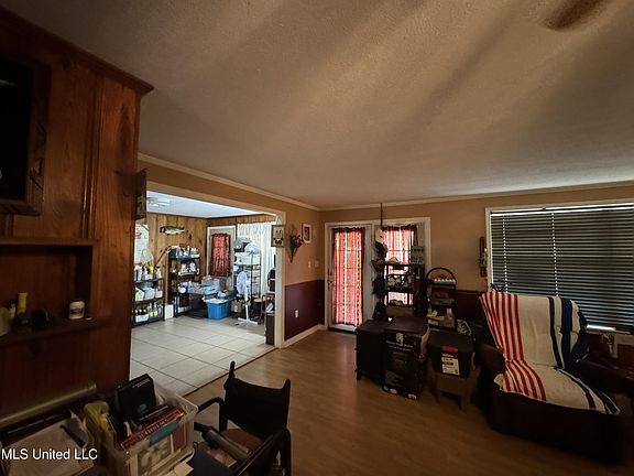 5th image of 9182 Highway 397