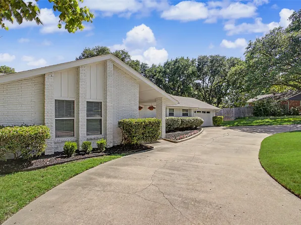 1921 Dakar Rd E, Fort Worth, TX 76116
