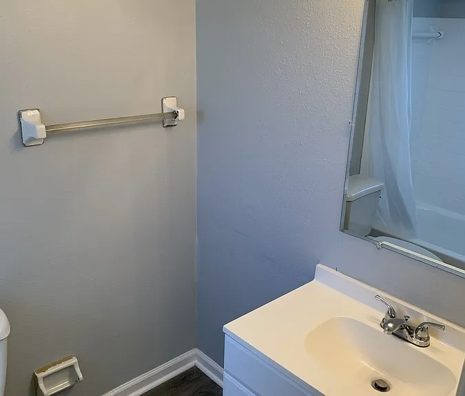 111 SW Madison Cir N #106 — Photo 9