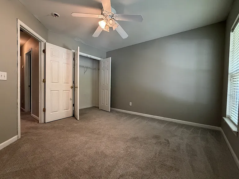4006 Raven Rock Ct — Photo 27