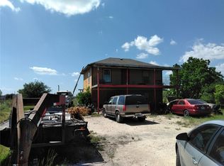166 Camino Del Sol, Del Valle, TX 78617