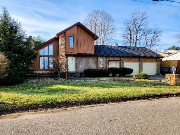 712 McCulloch Rd, Point Pleasant, WV 25550