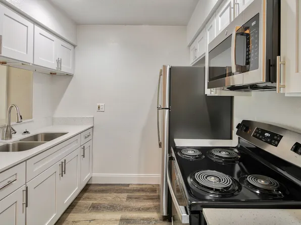 King Place Apartments