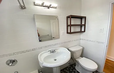 Rented by Otto Nielsen Realty