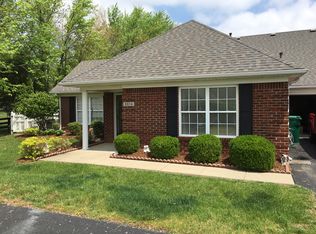8614 Roberta Ct, Louisville, KY