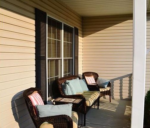 3rd image of 4224 Oakmont Dr