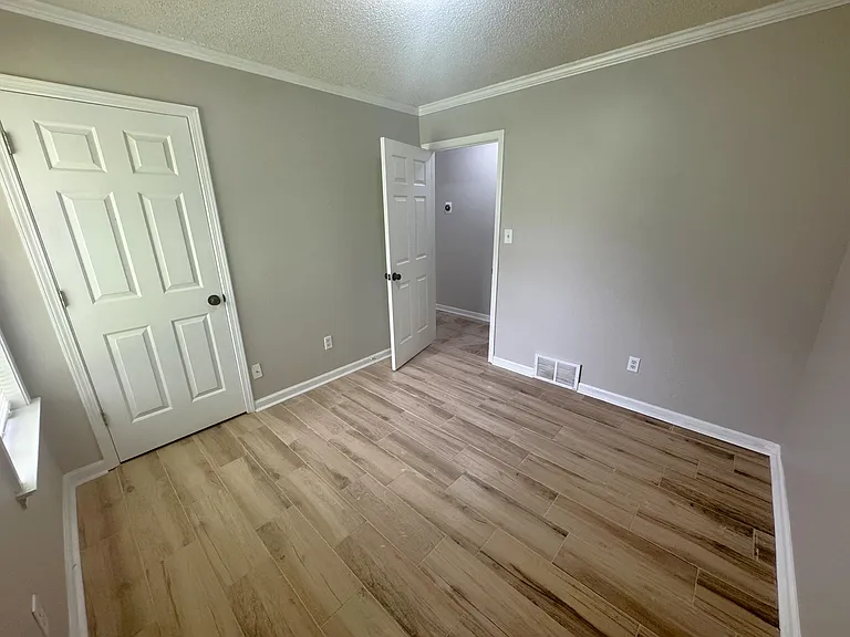 9040 Pepper Hollow Ct #1 — Photo 11