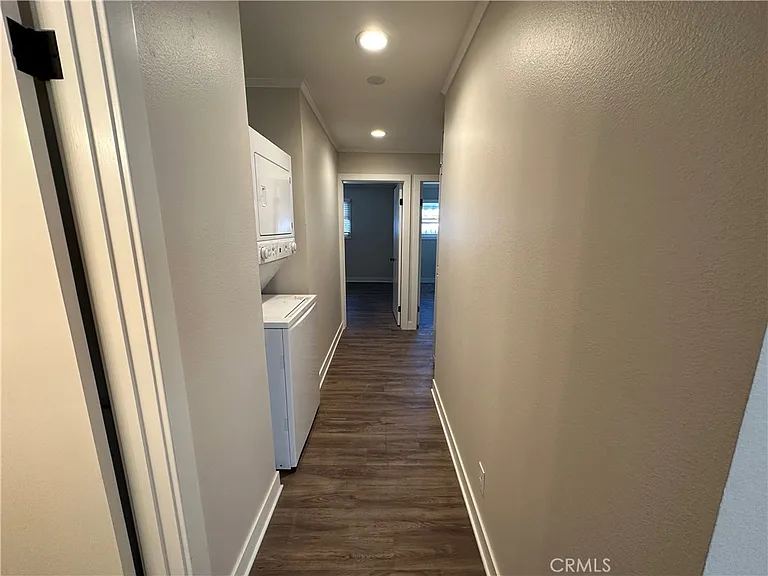 119 S Glassell St #B — Photo 25