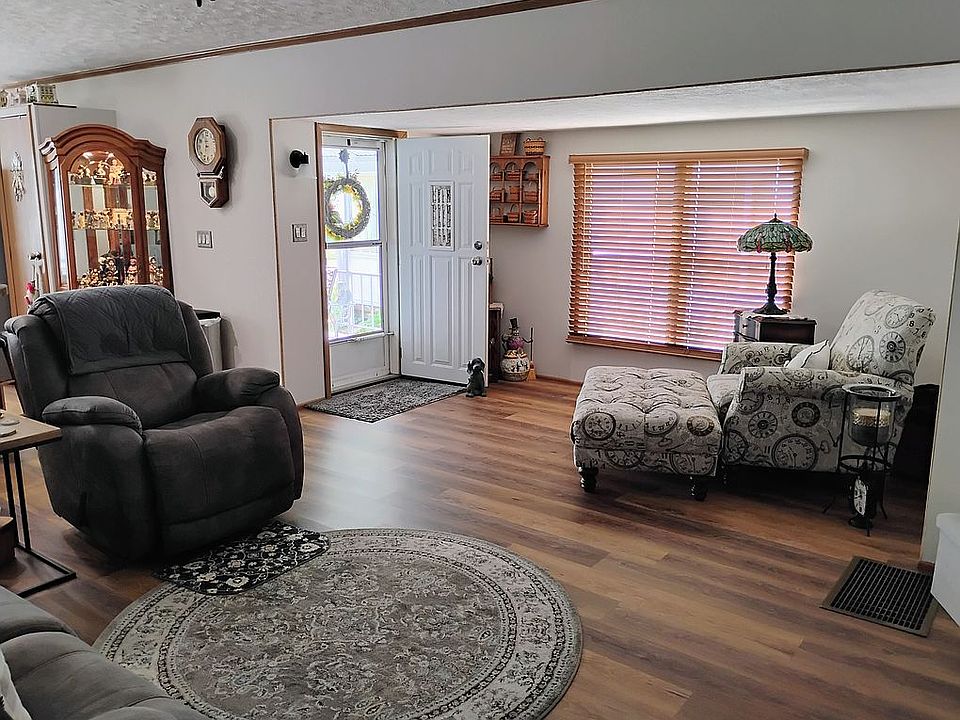 1st image of 106 Wilpark Dr