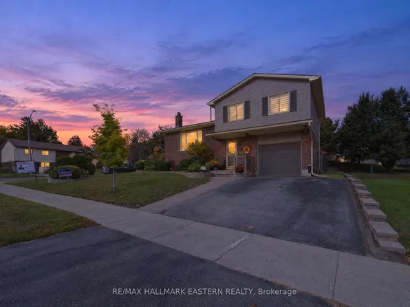 2296 Kawartha Heights Blvd, Peterborough, ON K9K 1P4