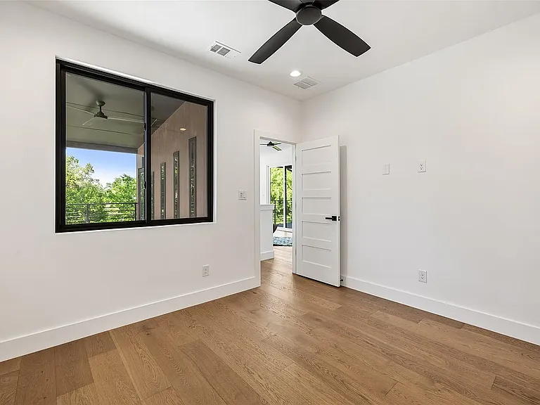 3705 Wilson St #1 — Photo 17