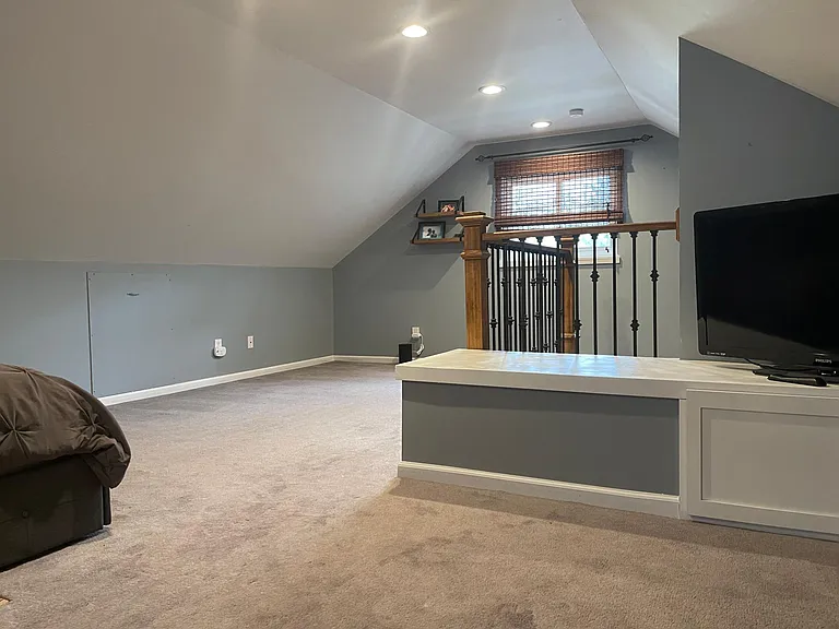 946 Pinecrest Dr — Photo 19