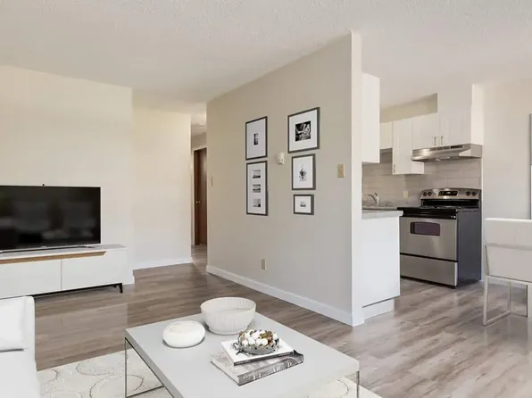 229 2nd St NE #302, Medicine Hat, AB T1A 5L5