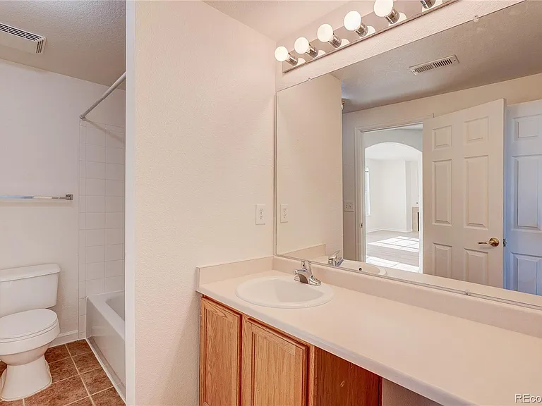 5756 N Genoa Way #12-208 — Photo 21