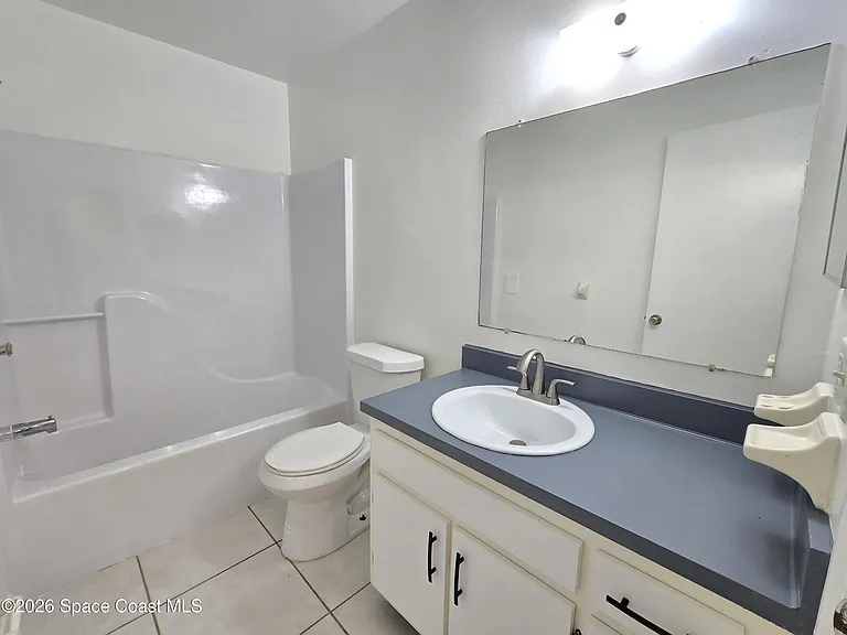 1037 Ellen Ct #1037 — Photo 11
