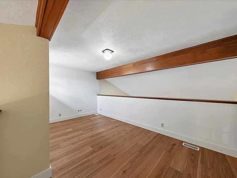 3117 S Waterbury Ln — Photo 17