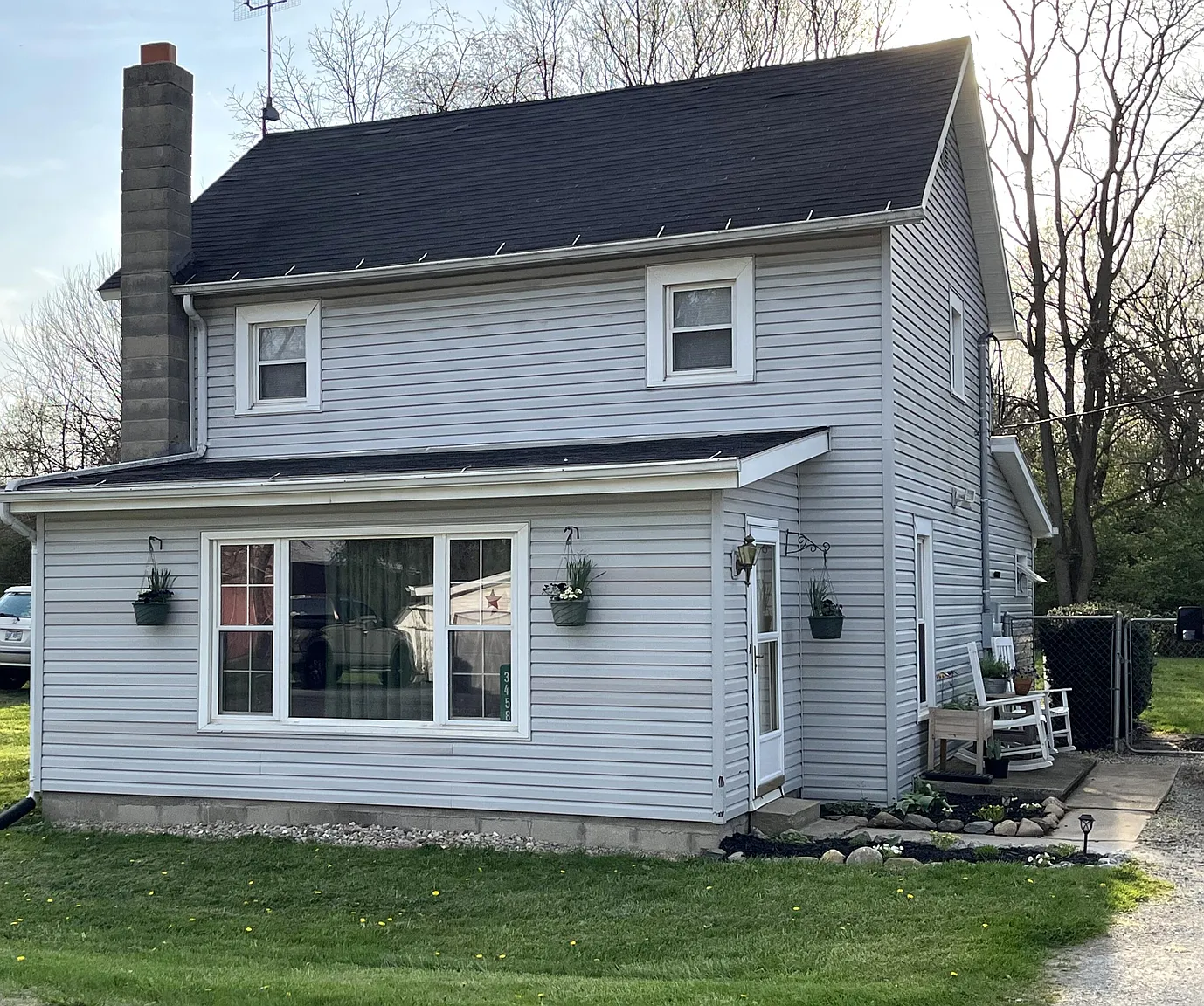 3458 Hill St photo 1