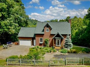 311 Glade Mountain Dr, Canton, NC 28716