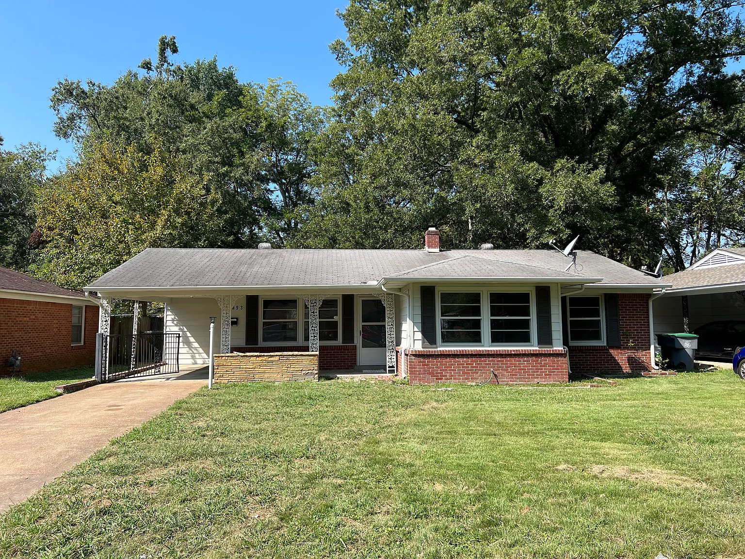893 Sumter Street — Photo 1