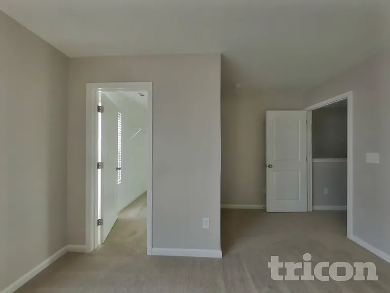 2062 Aragon Ln — Photo 11