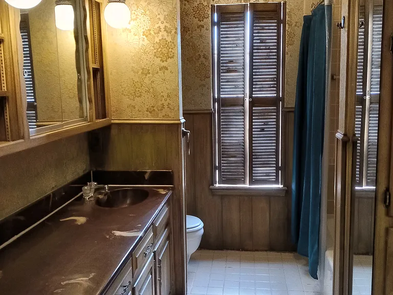 415 E Washington Ave #8 — Photo 12