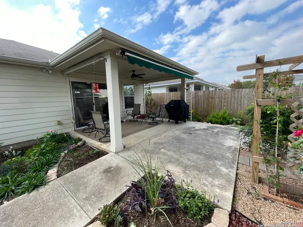 10319 GRAND CLUB DR, San Antonio, TX 78239