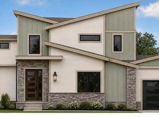 860 Central Dr, Southern Pines, NC 28387