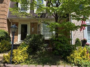 7385 Jiri Woods Ct, Springfield, VA 22153
