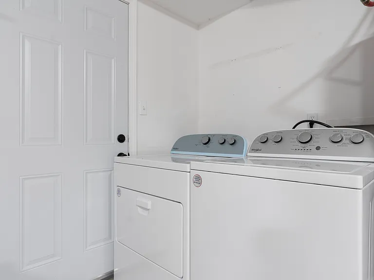 4124 Gregory Manor Cir SW — Photo 28