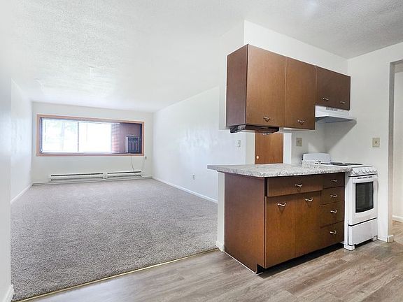 5th image of 502 13th St SE #5