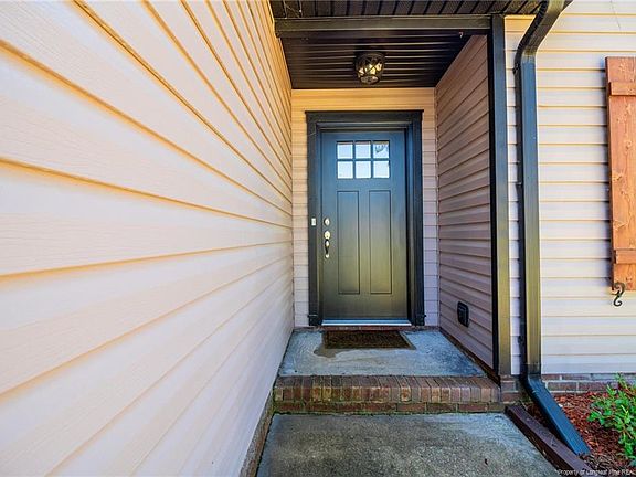 2nd image of 114 Silverberry Ct