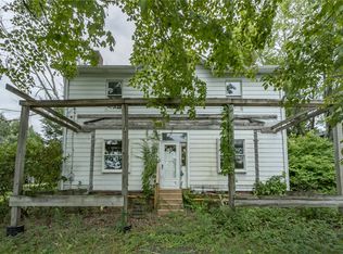 5959 Heckert Rd, Bakerstown, PA 15007