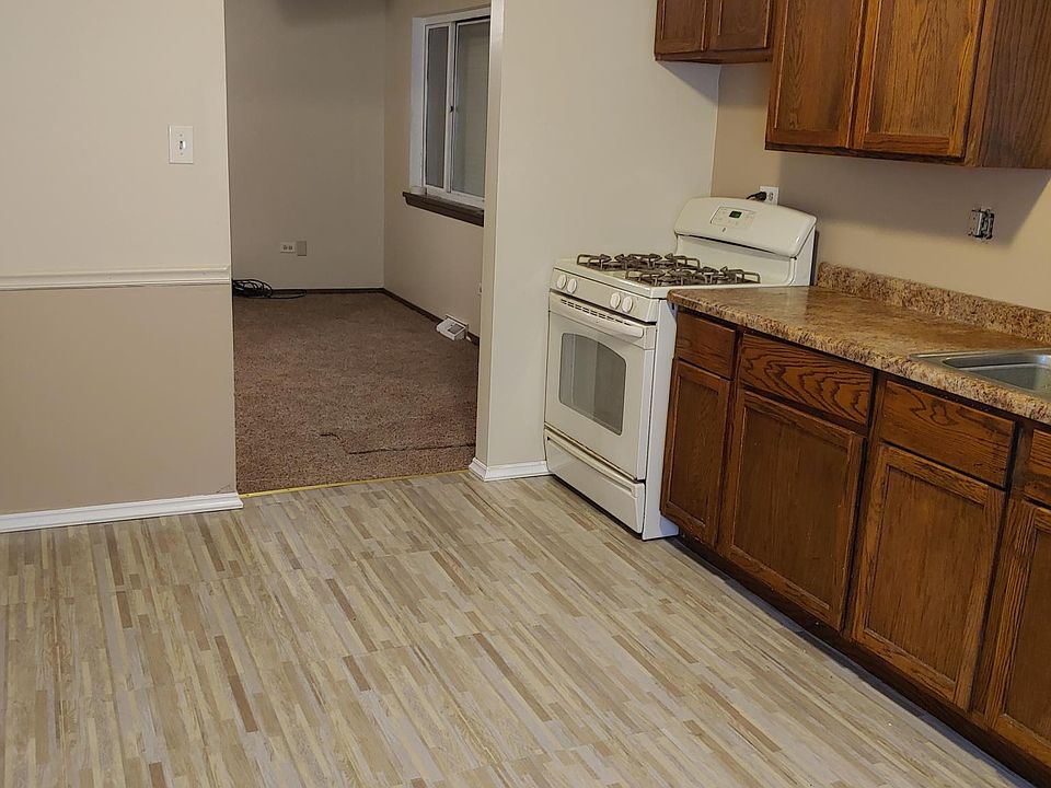 1st image of 267 Bensley Ave
