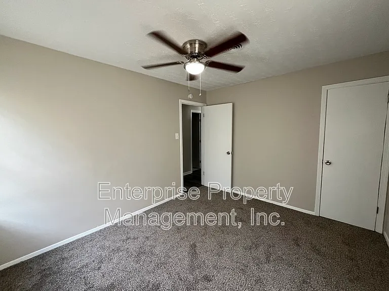 3736 Debby Dr — Photo 16