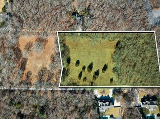 33 West Dr, East Hampton, NY 11937