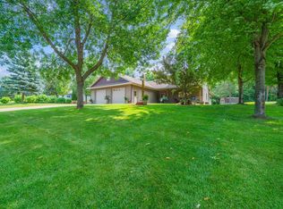 3123 Crestwood Dr NE, Alexandria, MN 56308