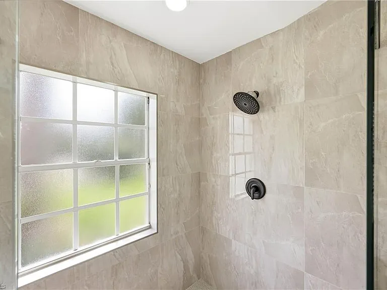 7287 Mill Pond Cir — Photo 26