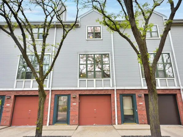 4508 W Westchester SQUARE, West Milwaukee, WI 53214