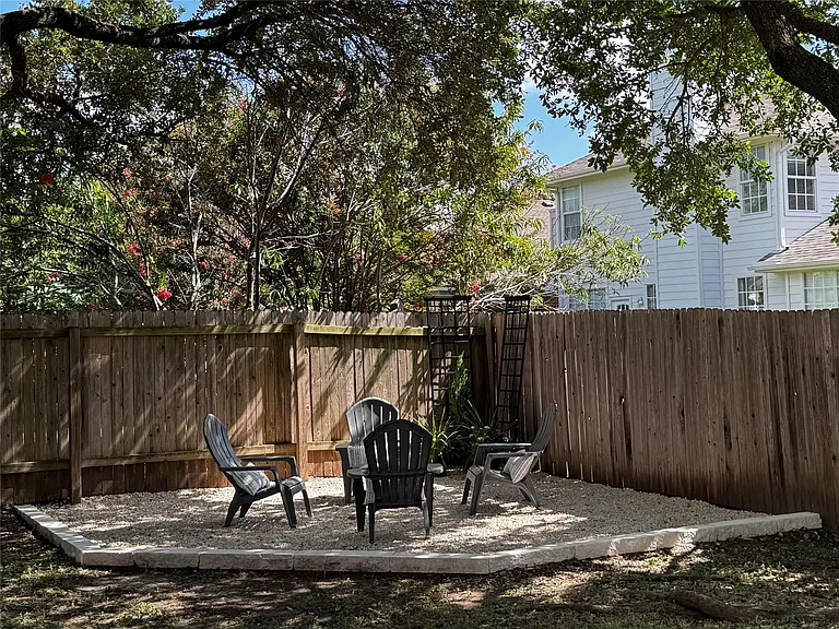 1503 Brighton Bend Ln — Photo 27
