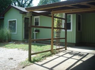 214 S Hillsdale Ct, Bloomington, IN 47408