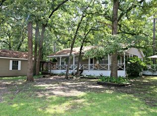 94 Mockingbird Ln, Trinity, TX 75862