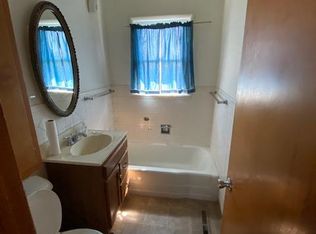 2406 Hart Ave, Dodge City, KS 67801