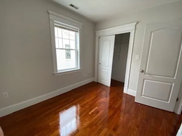 4619 Washington St #1 — Photo 7