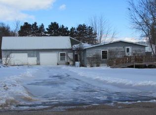 W12398 Swamp Rd, Marion, WI 54950