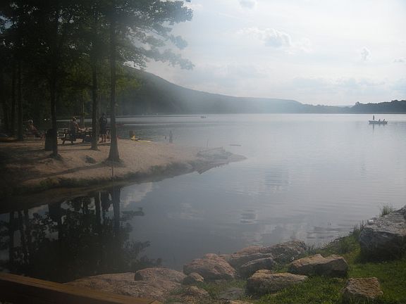 Eagle Rock Lake
						:
						Timefor family fun to swim or go kyacking.
