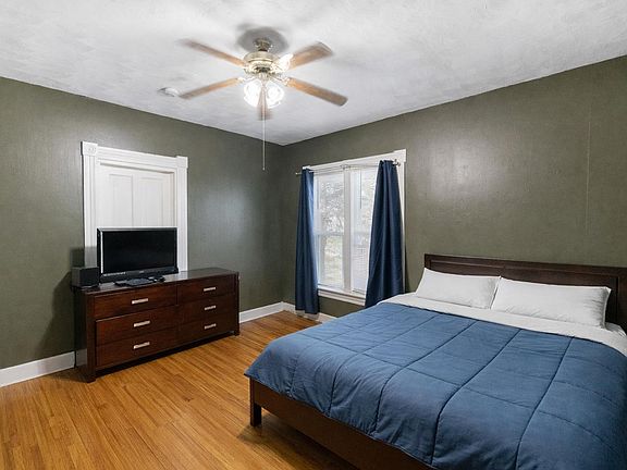 5th image of 1622 Franklin St