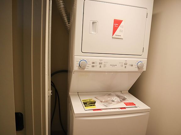 2nd image of 536 3rd St #204